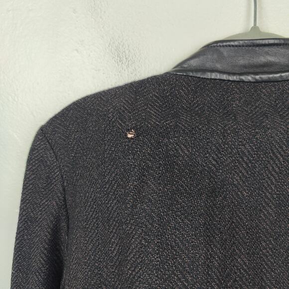 St John Knit Blazer Size 12 Black Herringbone Leather Trim Preppy Dog Show FLAWS - Picture 7 of 13
